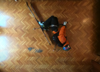 qui est skier confiné